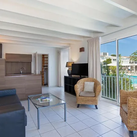 Duplex A La Marina Апартаменти Сен-Рафаель
