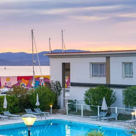 Apartman Duplex A La Marina Saint-Raphaël
