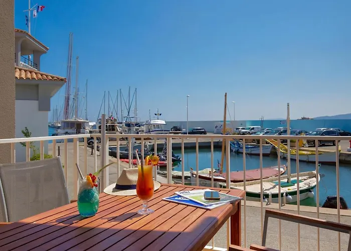 Apartment Duplex A La Marina *